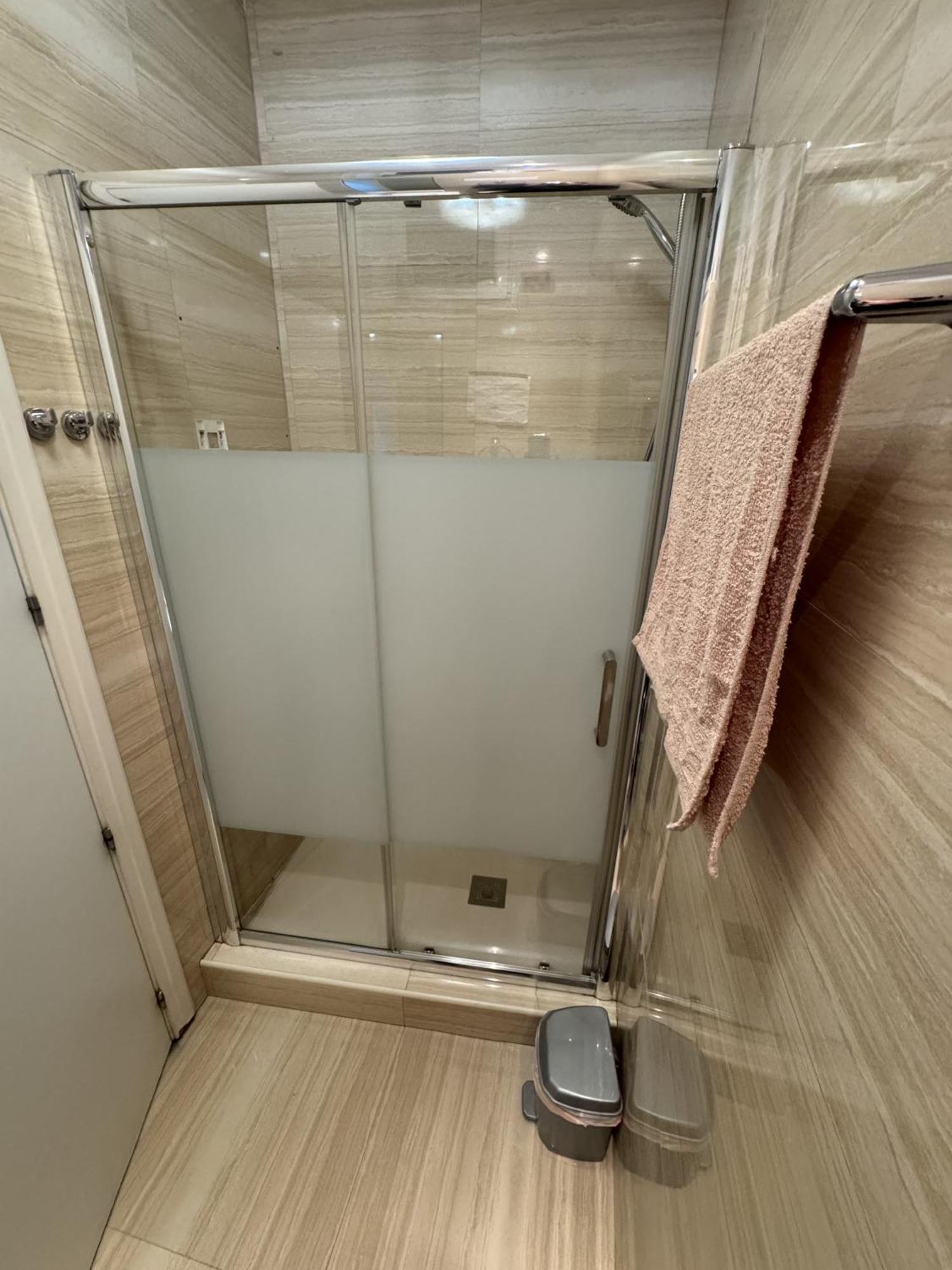 Apartamento Con Patio En Madrid Centro エクステリア 写真