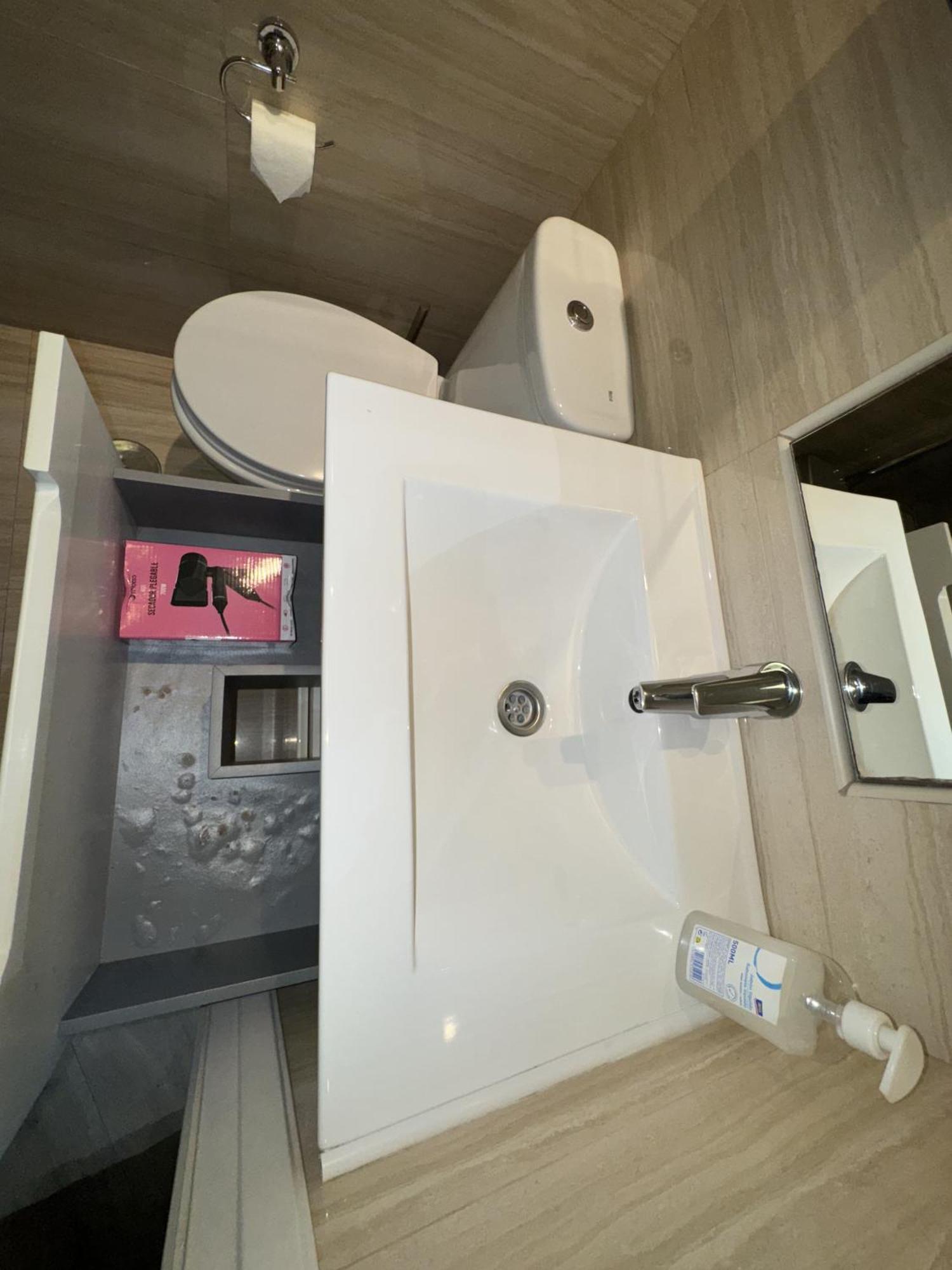 Apartamento Con Patio En Madrid Centro エクステリア 写真